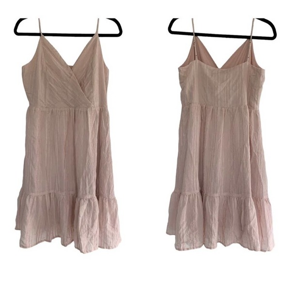 NWT Doe & Rae Spaghetti Strap Ruffle Hem Dress - Picture 1 of 11